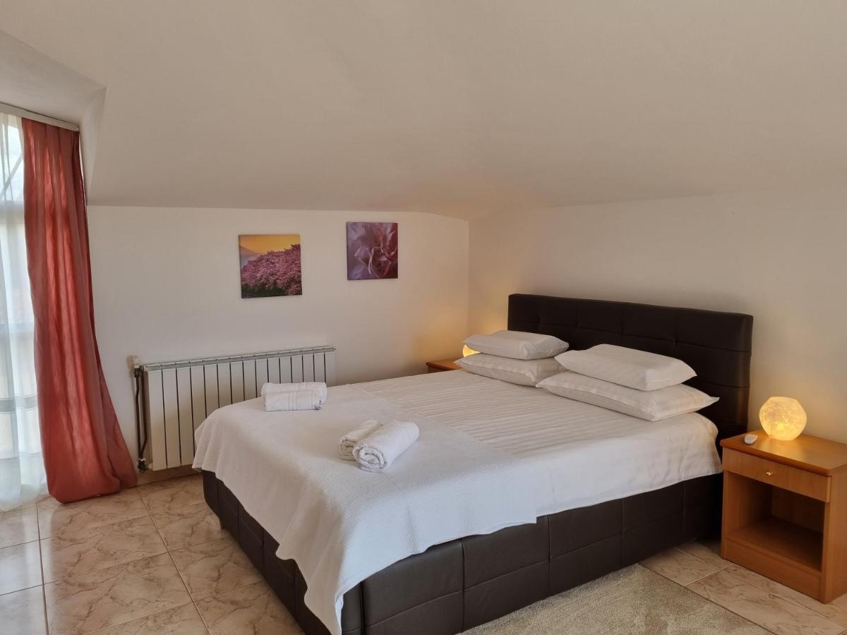 Ferienwohnung Apartma Katy Umag Exterior foto