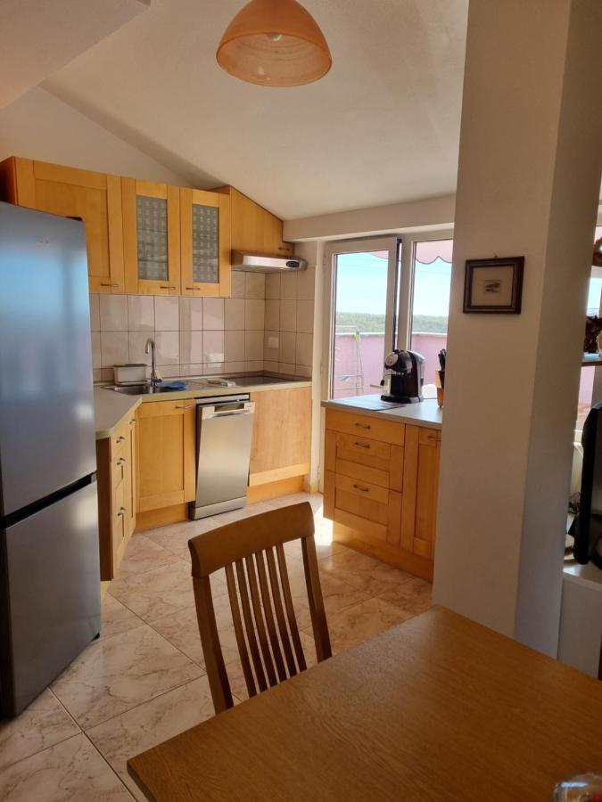 Ferienwohnung Apartma Katy Umag Exterior foto