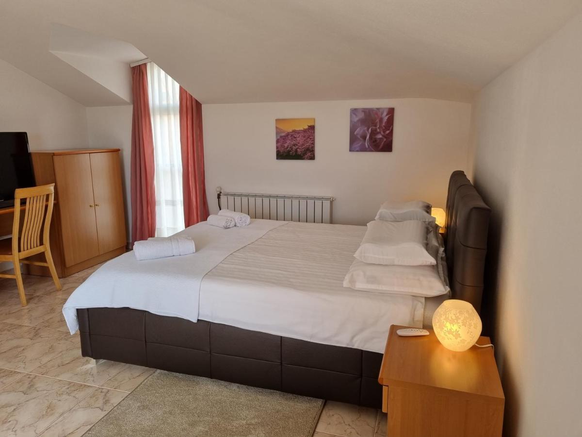 Ferienwohnung Apartma Katy Umag Exterior foto